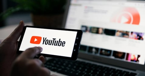 3 Ways Voice Synthesis Software Helps YouTubers Scale Content Creation