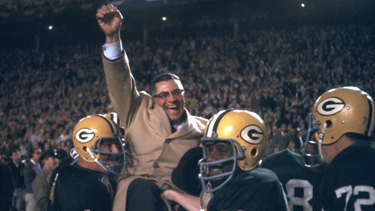 Revealed-How-Respeecher-Took-Part-in-Creating-a-Digital-Vince-Lombardi-for-Super-Bowl-LV-case-study-1